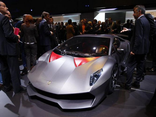 首页 汽车 车界资讯 新车资讯    4. 兰博基尼sesto elemento