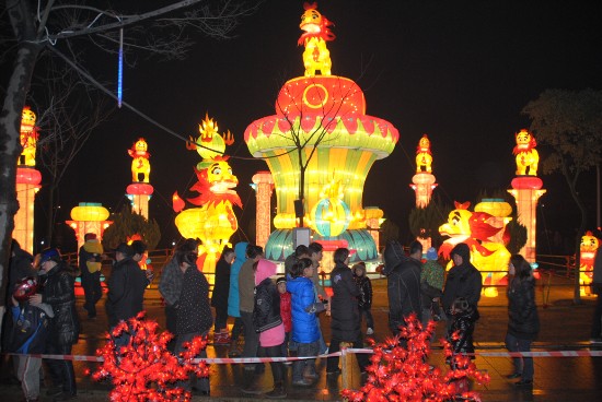 宁波城乡欢天喜地闹元宵 共祝新年吉祥,国富民强